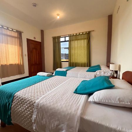 Hostal Casa Cascada 阿约拉港 外观 照片