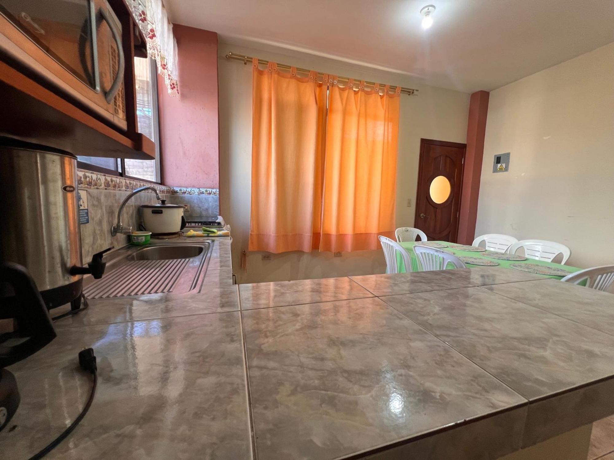 Hostal Casa Cascada 阿约拉港 外观 照片